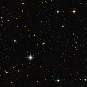 La galaxia poroto verde J2240