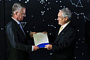 Chilean President visits Paranal to announce the transfer of the land for the E-ELT