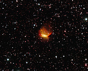 Snímek planetární mlhoviny Henize 2-428 pořízený dalekohledem VLT