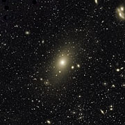 Galaxen Messier 87 och dess halo