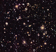 Le champ ultra-profond 2012 de Hubble