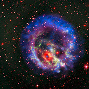 Una stella di neutroni isolata nella Piccola Nube di Magellano