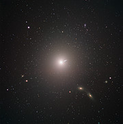 Messier 87 v dalekohledu ESO/VLT
