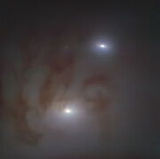 Detailní pohled na galaxii NGC 7727 ukrývající nejbližší pár superhmotných černých děr