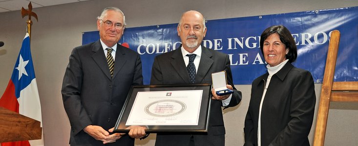 ESO was awarded with the highest Engineering Prize in Chile