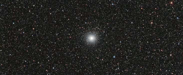 O enxame estelar globular Messier 54