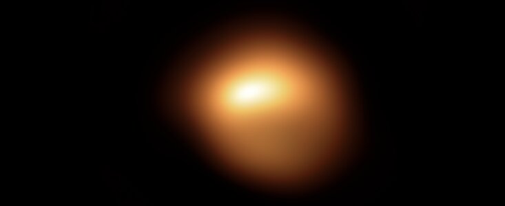 Veduta di Betelgeuse nel dicembre 2019 con SPHERE
