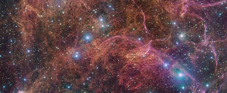 Il resto della supernova delle Vele ripreso dal VLT Survey Telescope