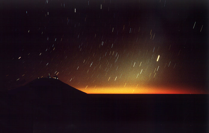 Paranal at night