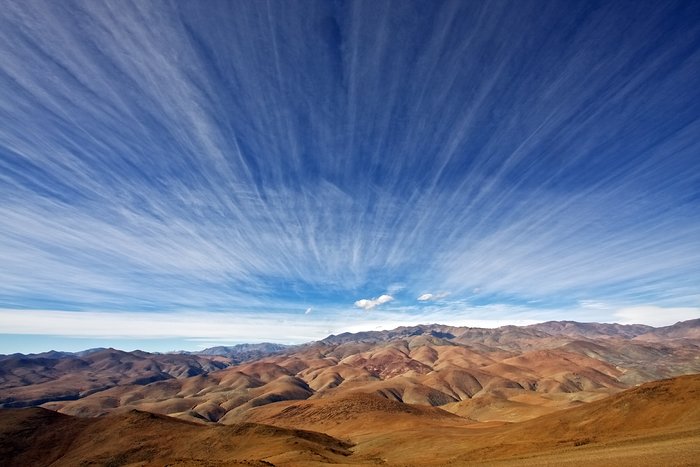 Een gebeeldhouwde lucht boven La Silla
