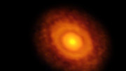 Image du disque protoplanétaire qui entoure V883 Orionis acquise par ALMA