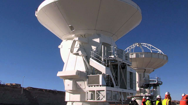 European ALMA antenna brings total on Chajnantor to 16