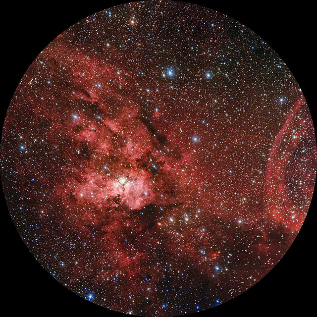 Ganzkuppelschwenk über Sternentstehungsgebiete im Sternbild Carina