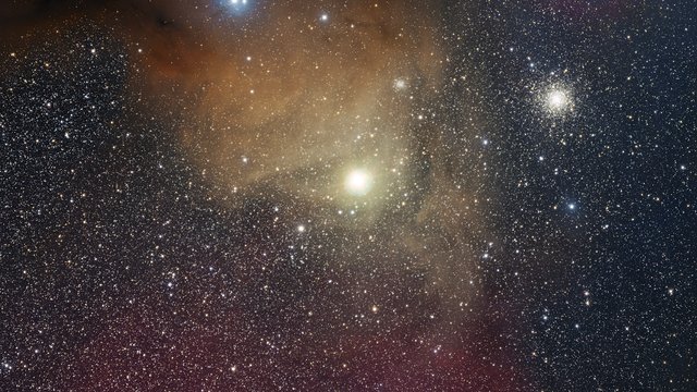 Zoom sulla supergigante rossa Antares