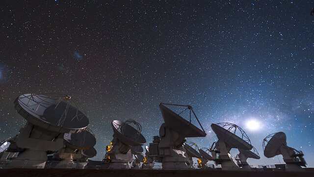 ESOcast 228 “in pillole”: ALMA vede la sosia più lontana della Via Lattea