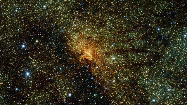 Zoom ind imod det sorte hul i Mælkevejens centrum