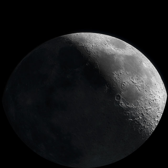Close-up fulldome video of the Moon's phases